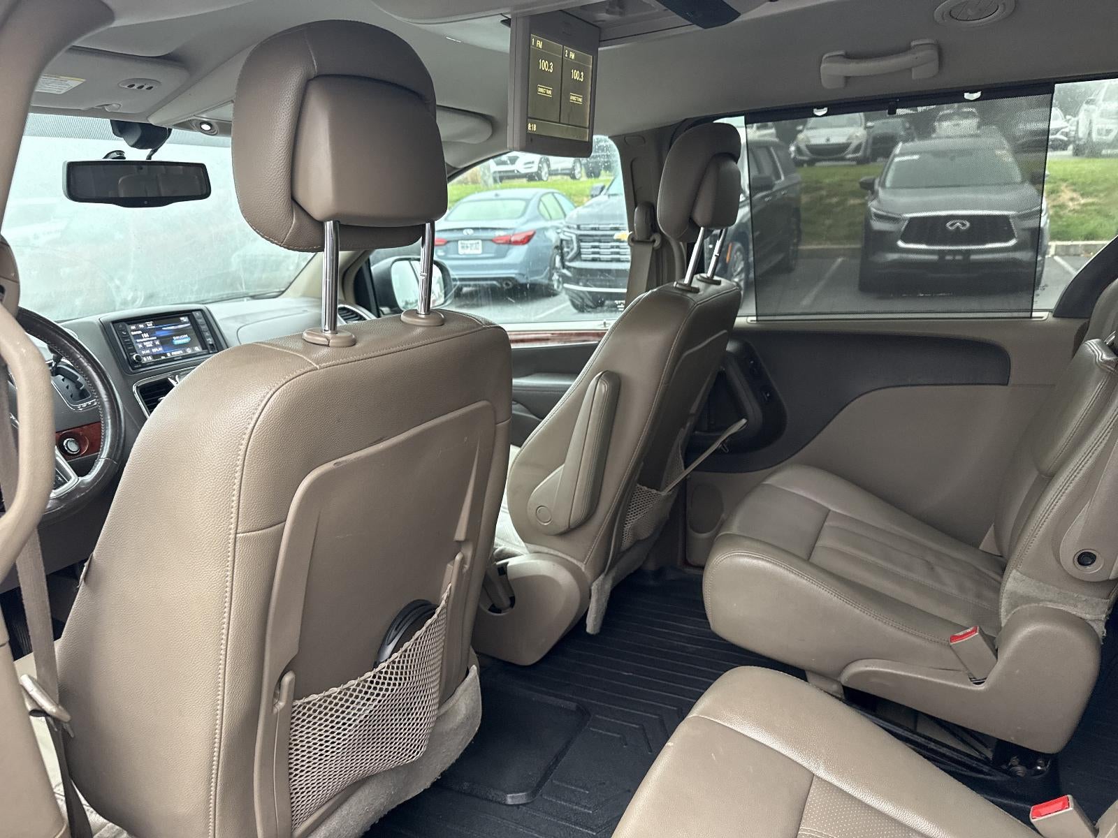 2014 Chrysler Town & Country 4dr Wgn Touring-L