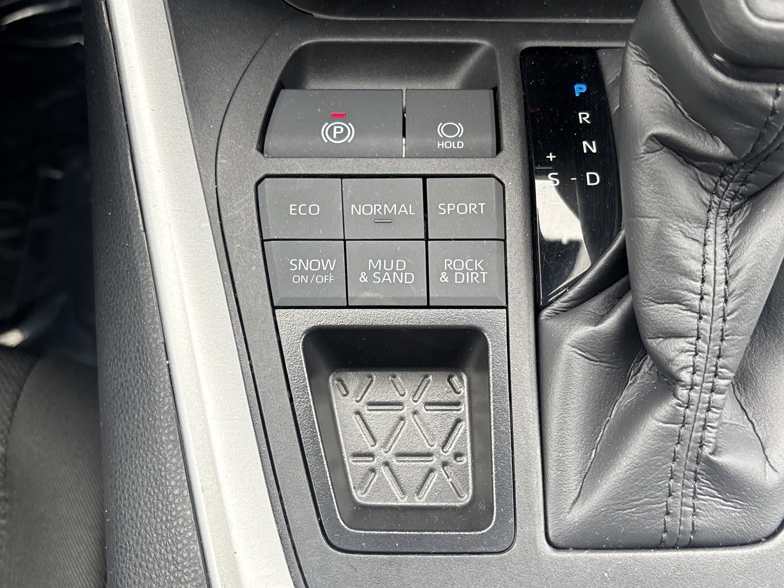 2024 Toyota RAV4 XLE AWD (Natl)