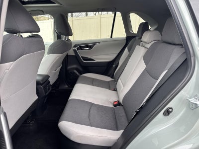 2019 Toyota RAV4 Hybrid XLE AWD (Natl)