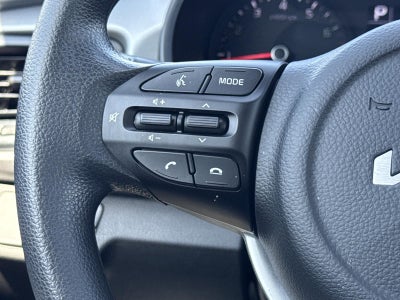 2022 Kia Rio S IVT