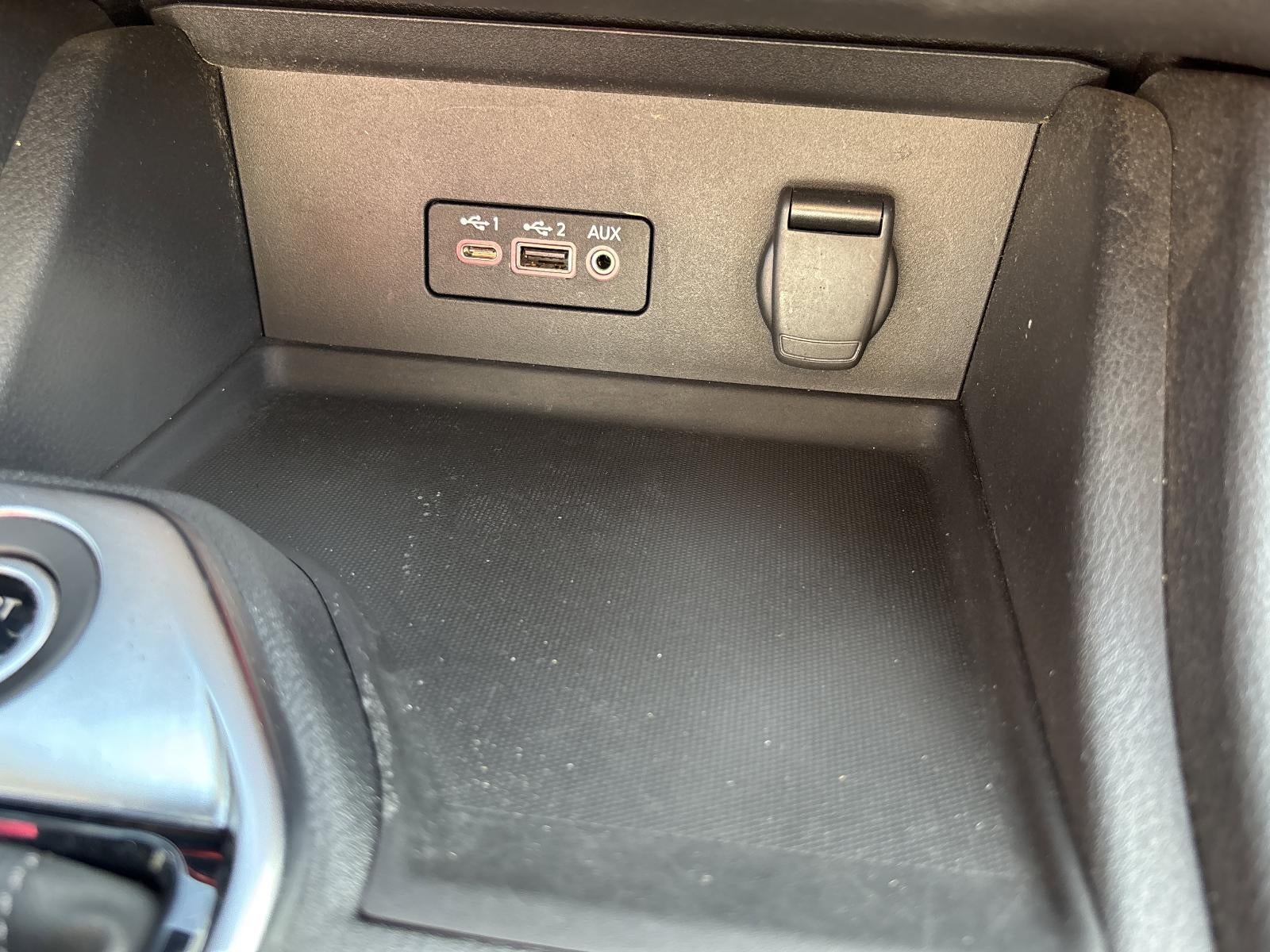 2020 Nissan Sentra SV CVT