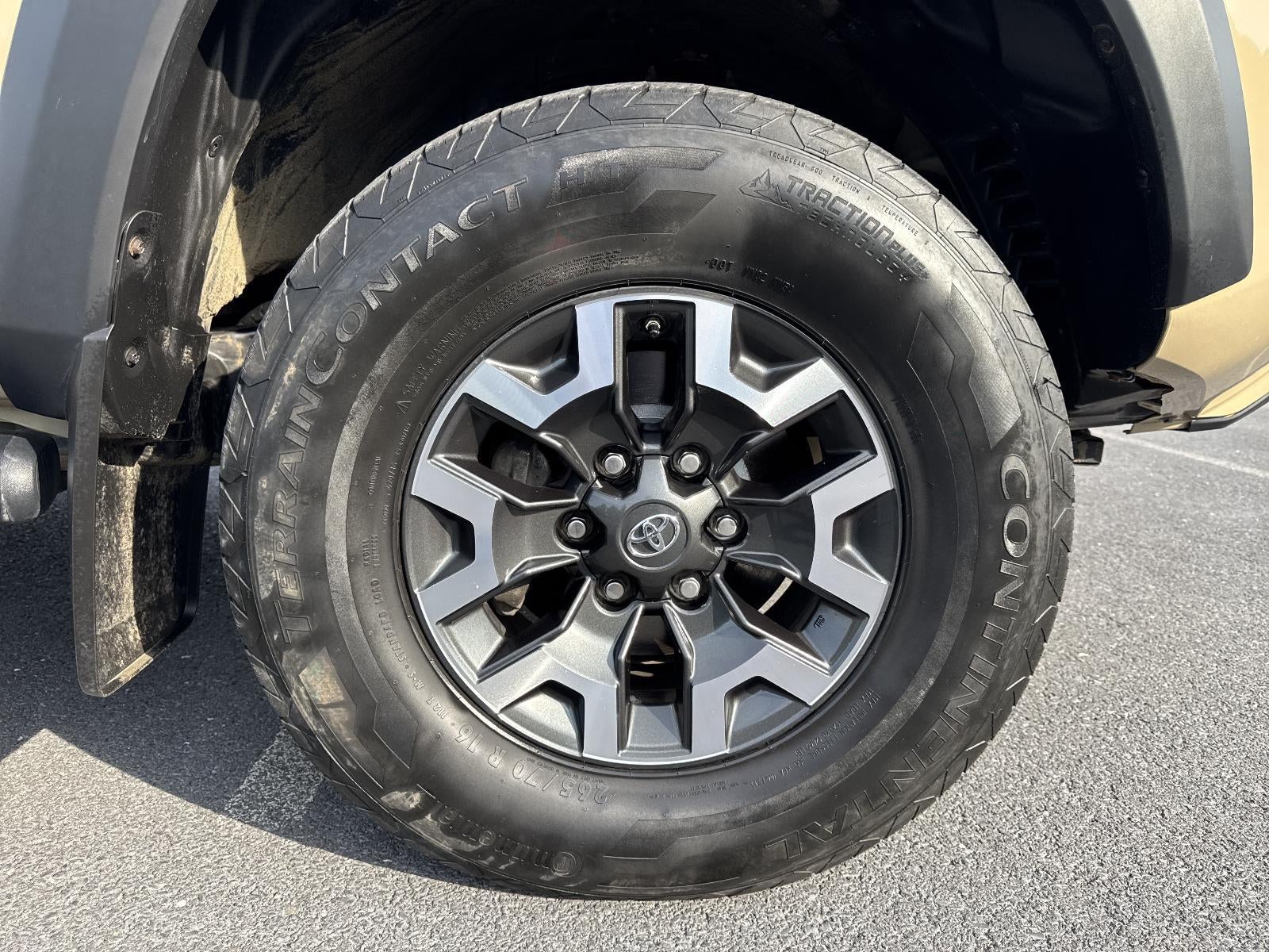 2019 Toyota Tacoma 4WD 4WD TRD Off Road Double Cab 5' Bed V6 AT (Natl)