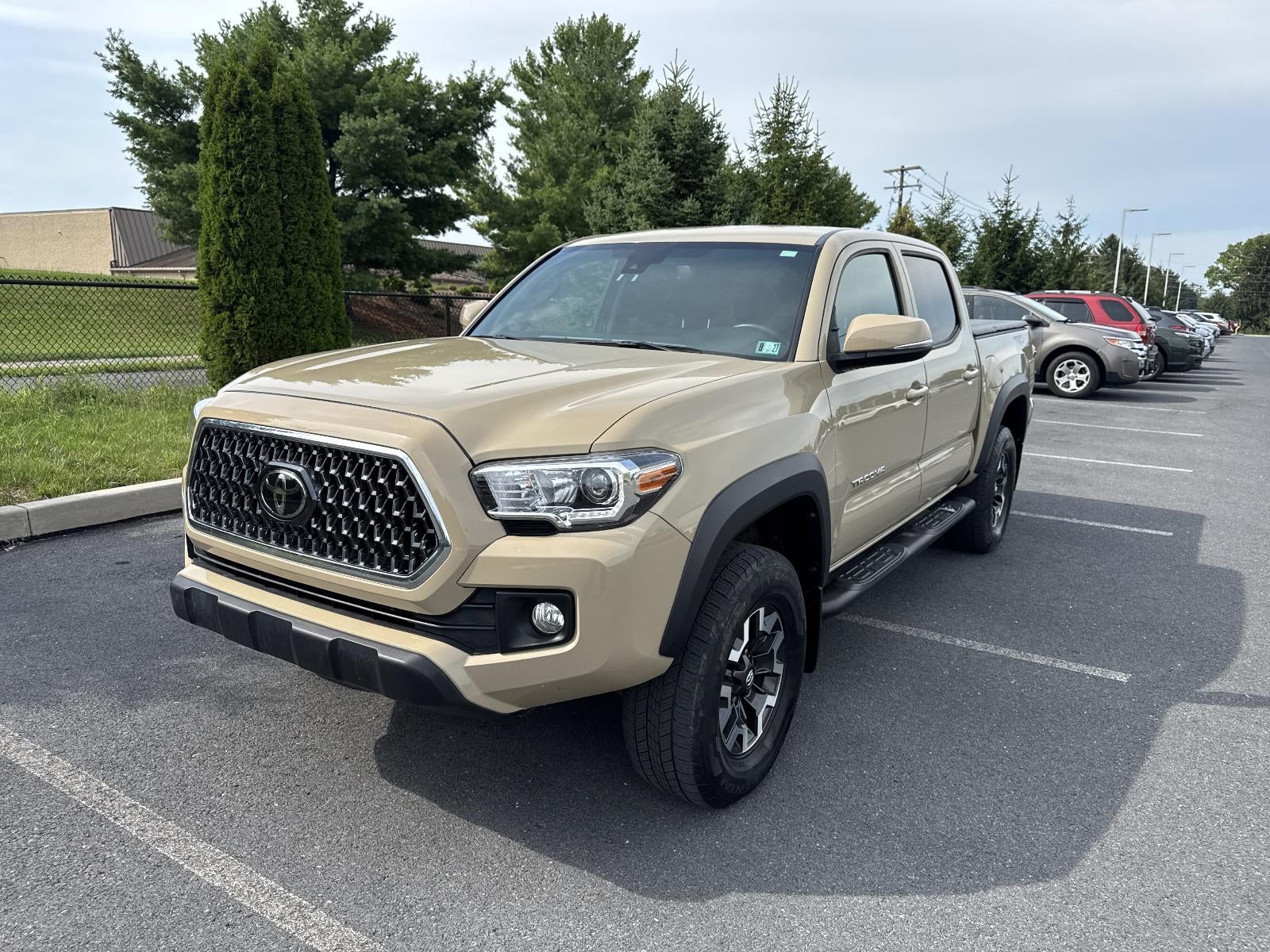 2019 Toyota Tacoma 4WD 4WD TRD Off Road Double Cab 5' Bed V6 AT (Natl)
