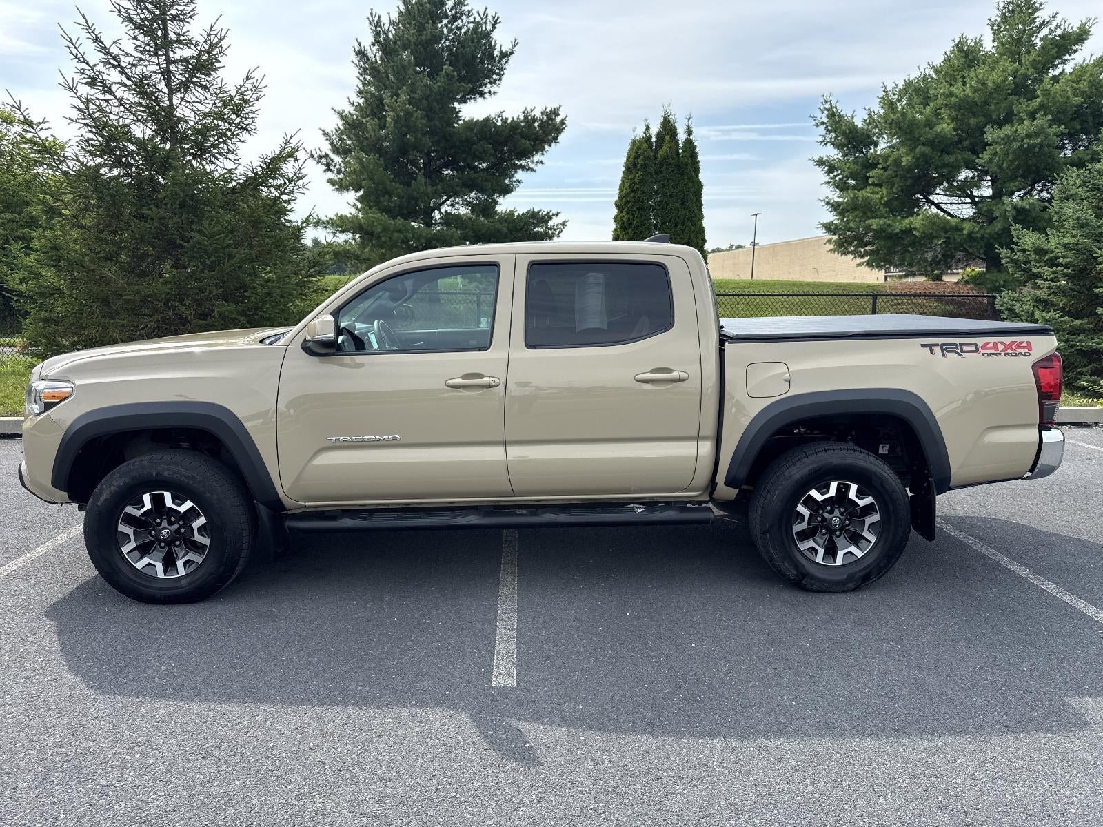 2019 Toyota Tacoma 4WD 4WD TRD Off Road Double Cab 5' Bed V6 AT (Natl)