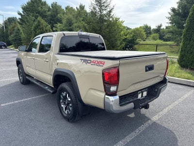 2019 Toyota Tacoma 4WD 4WD TRD Off Road Double Cab 5' Bed V6 AT (Natl)