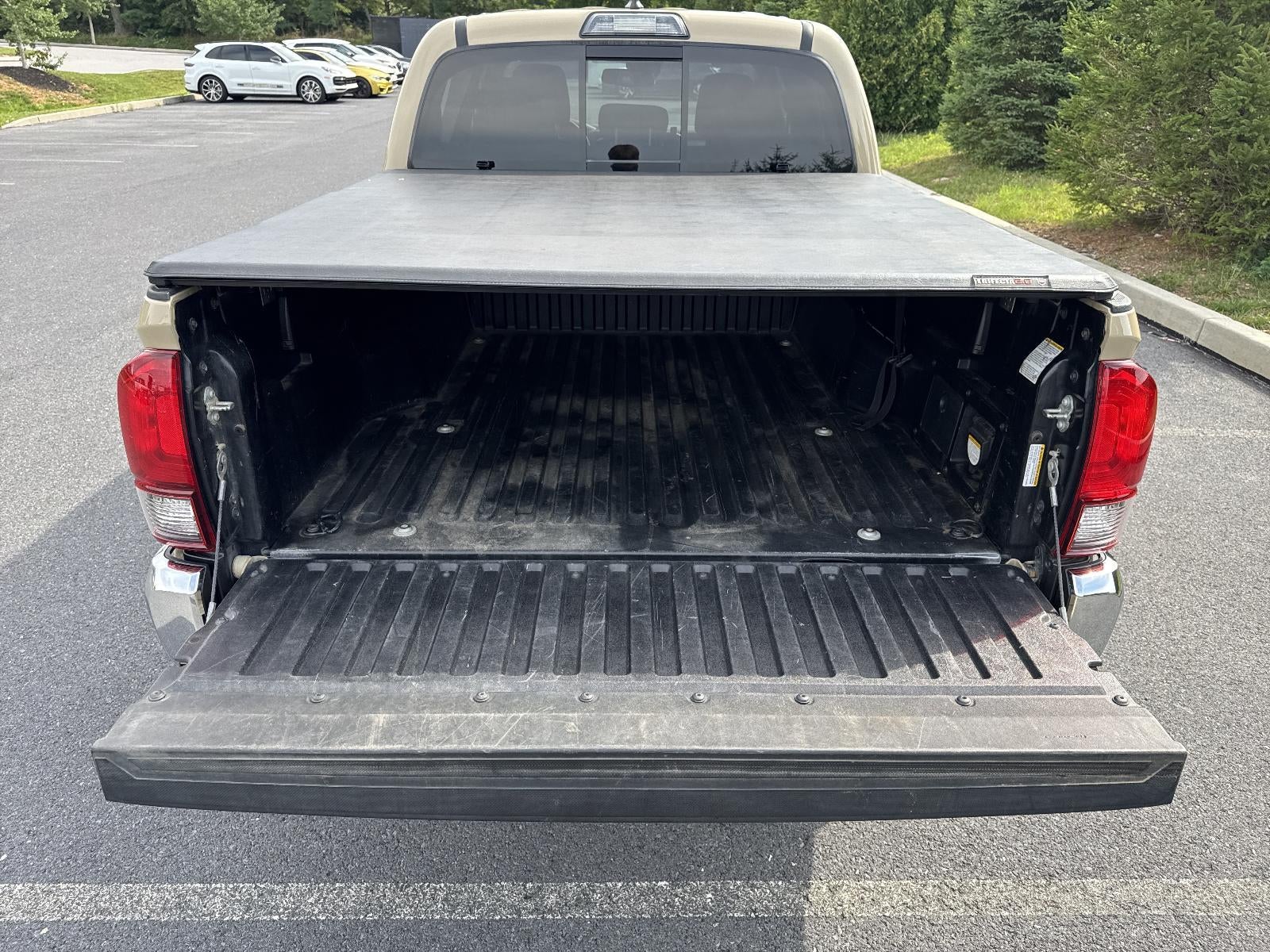 2019 Toyota Tacoma 4WD 4WD TRD Off Road Double Cab 5' Bed V6 AT (Natl)