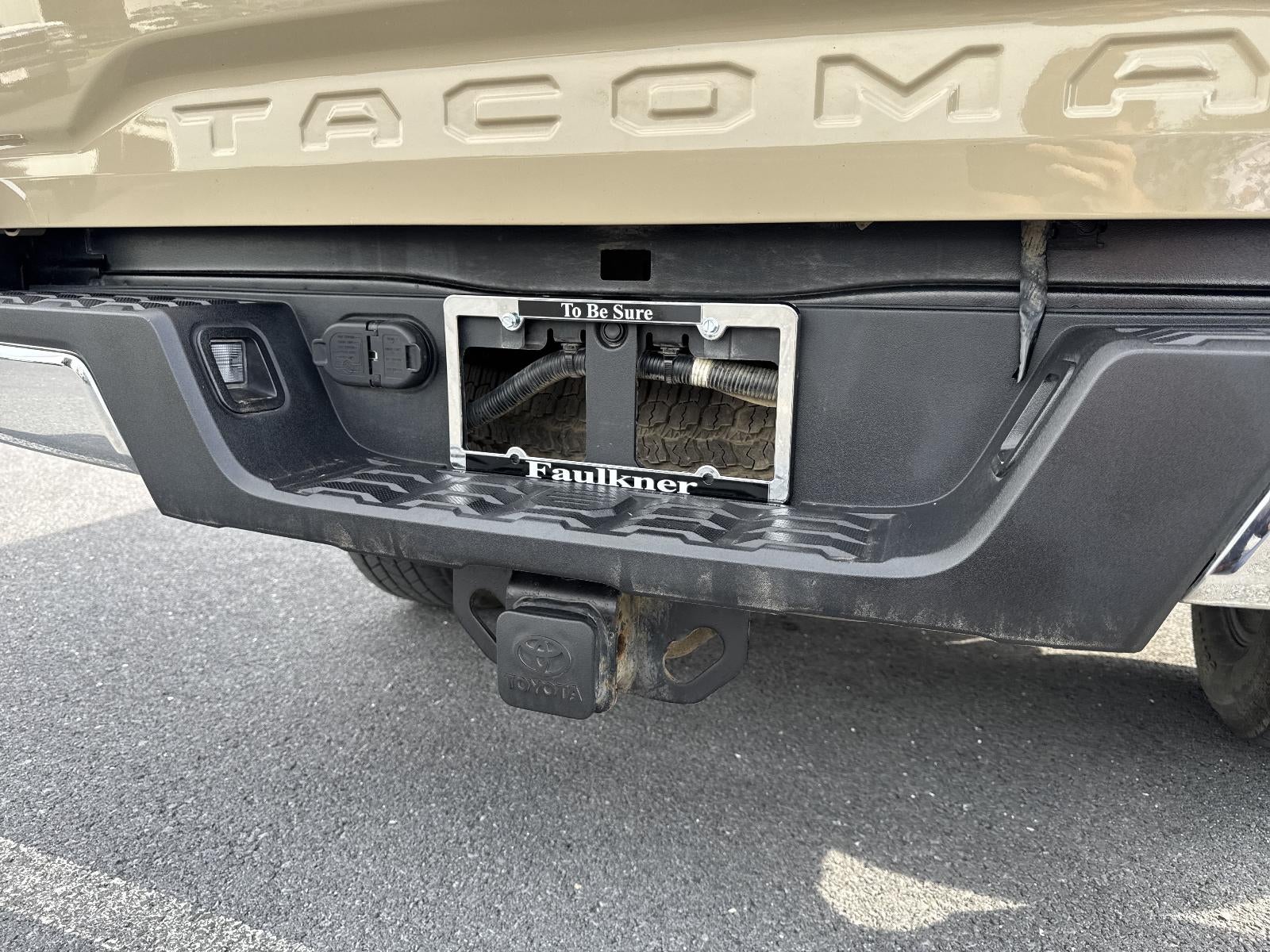 2019 Toyota Tacoma 4WD 4WD TRD Off Road Double Cab 5' Bed V6 AT (Natl)