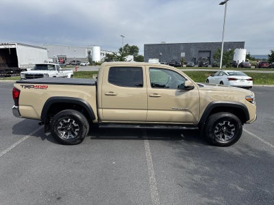 2019 Toyota Tacoma 4WD 4WD TRD Off Road Double Cab 5' Bed V6 AT (Natl)