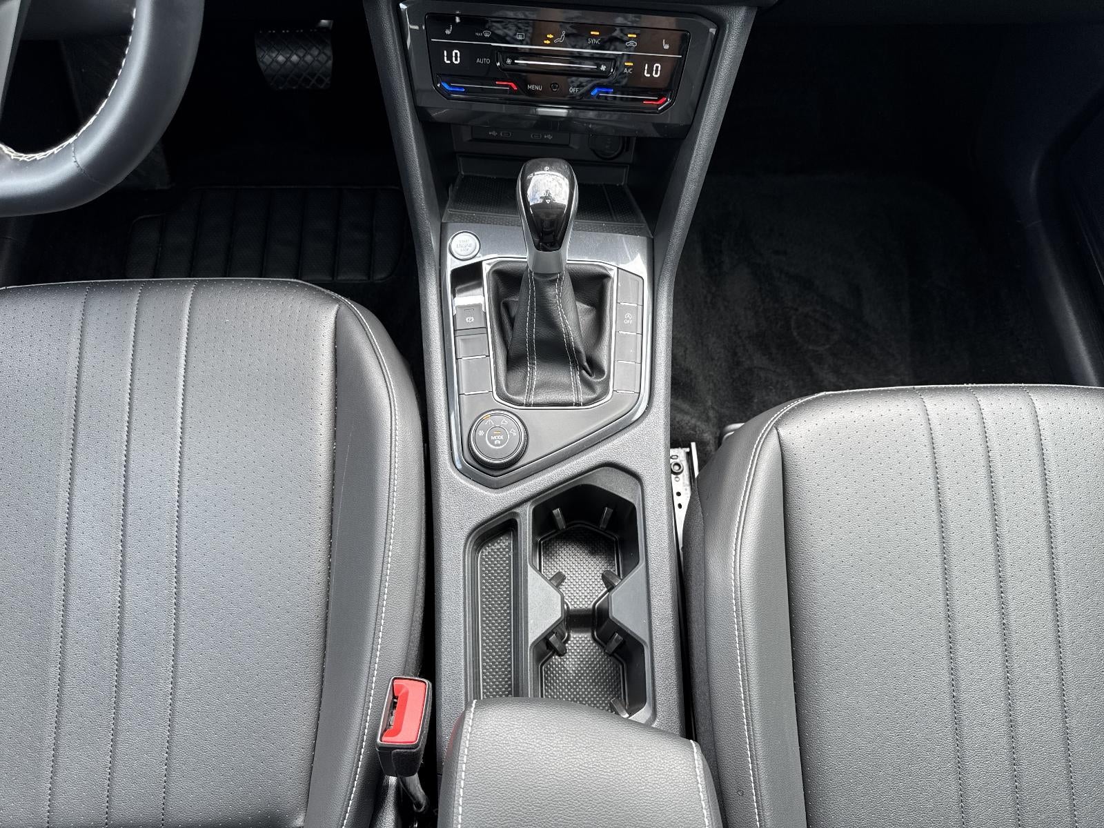 2024 Volkswagen Tiguan 2.0T SE 4MOTION