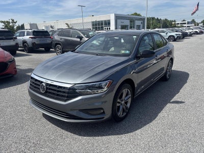 2019 Volkswagen Jetta R-Line Auto w/SULEV