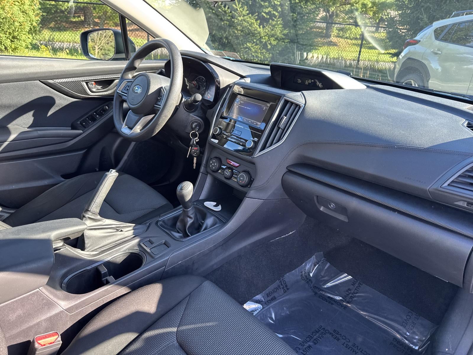 2017 Subaru Impreza 2.0i 5-door Manual