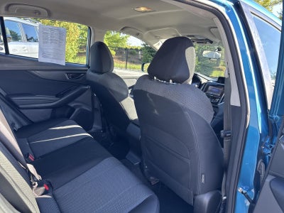 2017 Subaru Impreza 2.0i 5-door Manual