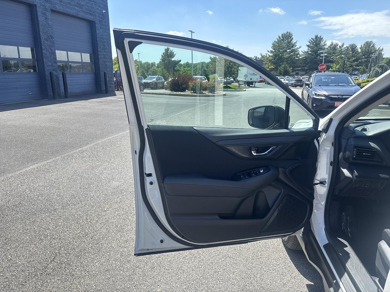 2025 Subaru Outback Premium AWD
