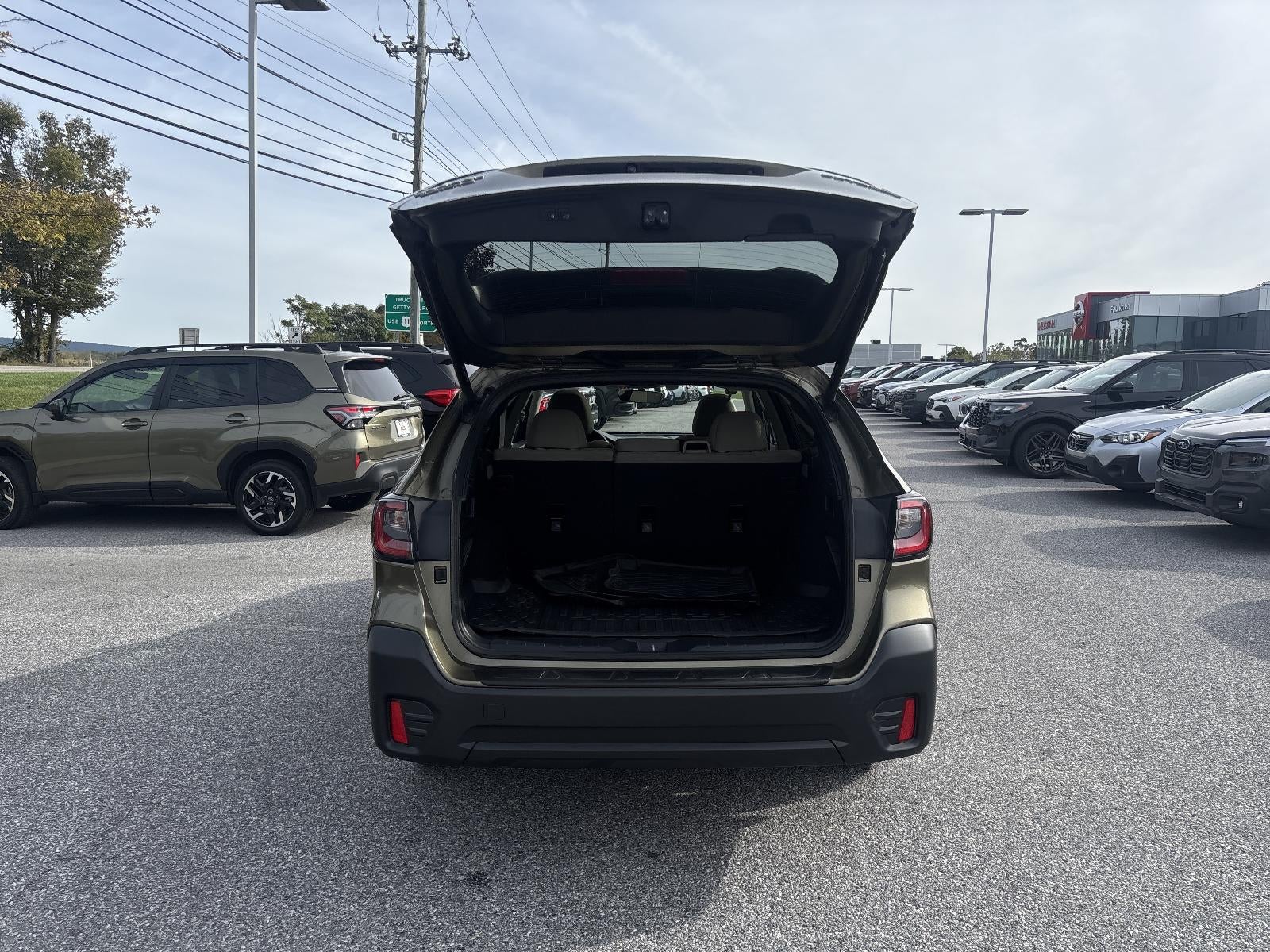 2022 Subaru Outback Premium CVT