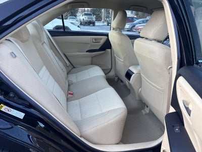 2017 Toyota Camry LE Auto (SE)