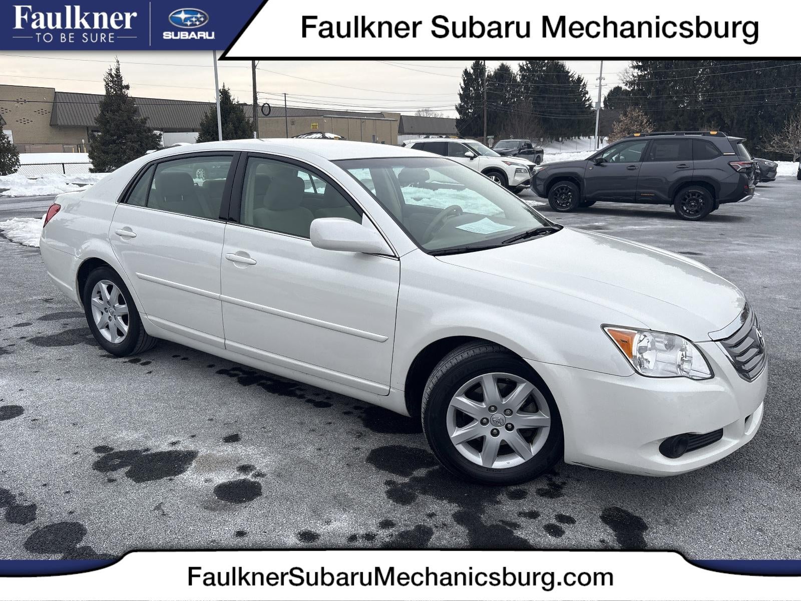 2010 Toyota Avalon 4dr Sdn XLS (Natl)