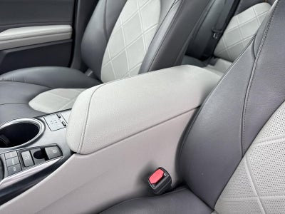 2018 Toyota Camry XLE V6 Auto (Natl)