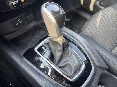 2020 Nissan Rogue AWD SV