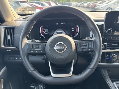 2024 Nissan Pathfinder Platinum 4WD