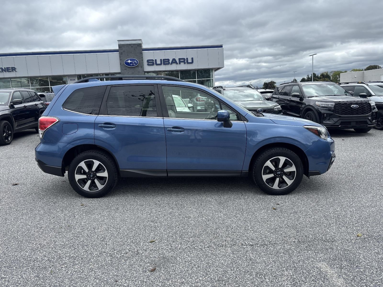 2017 Subaru Forester 2.5i Limited CVT