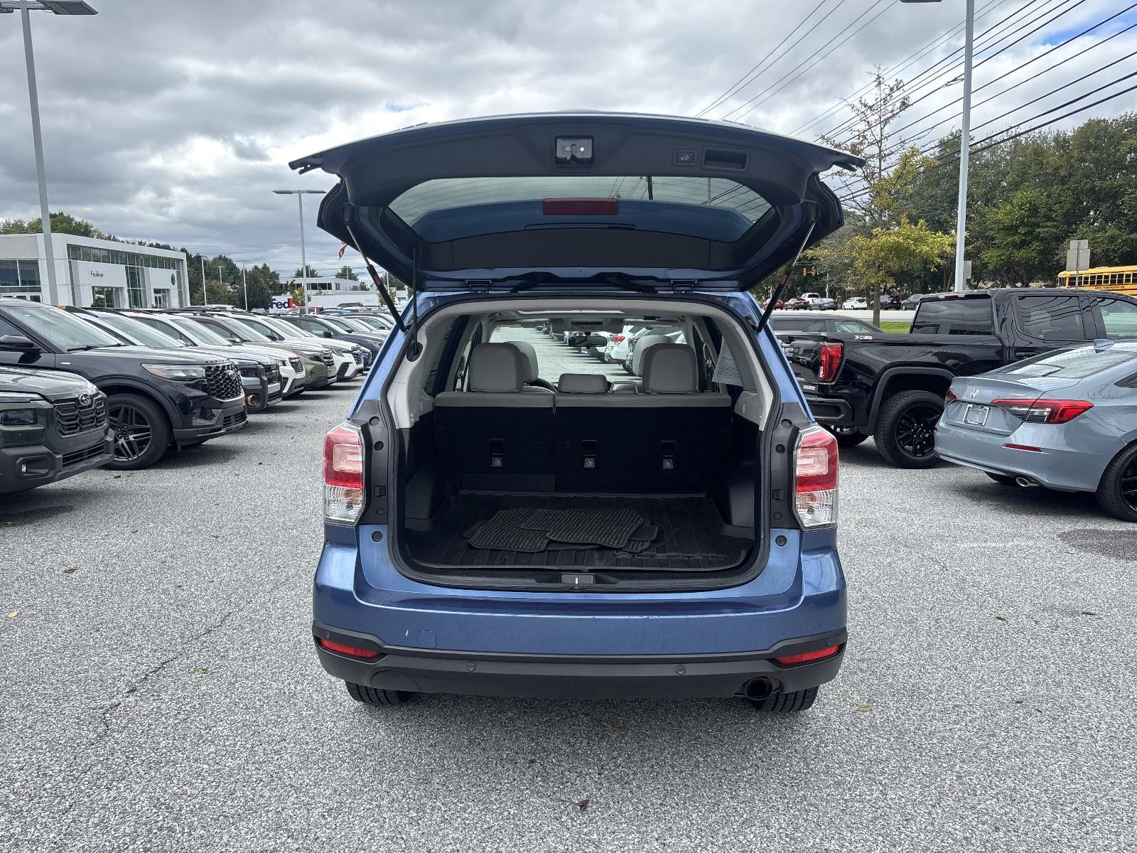 2017 Subaru Forester 2.5i Limited CVT