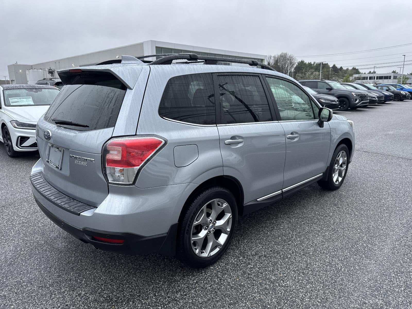 2017 Subaru Forester 2.5i Touring CVT