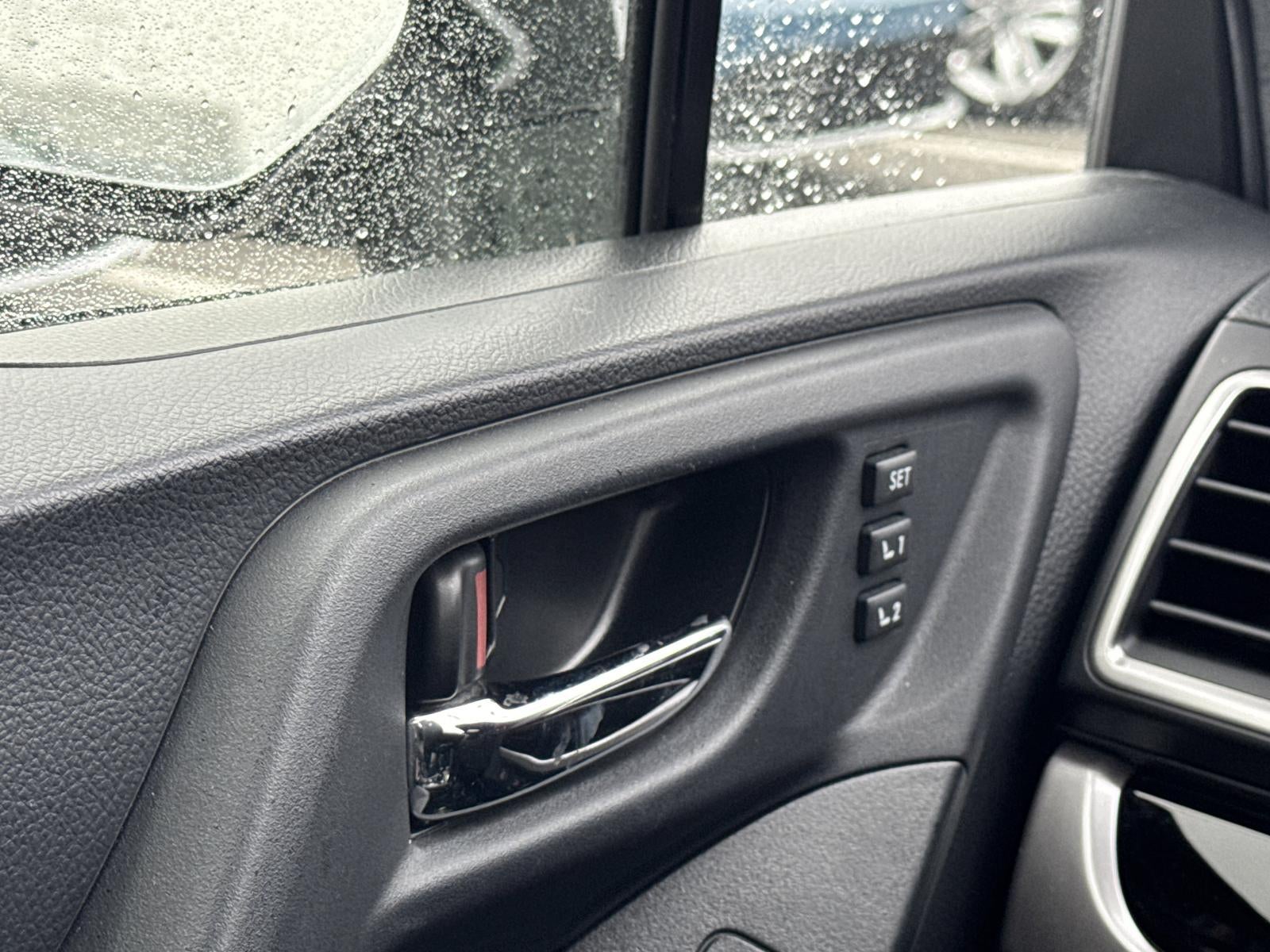 2017 Subaru Forester 2.5i Touring CVT