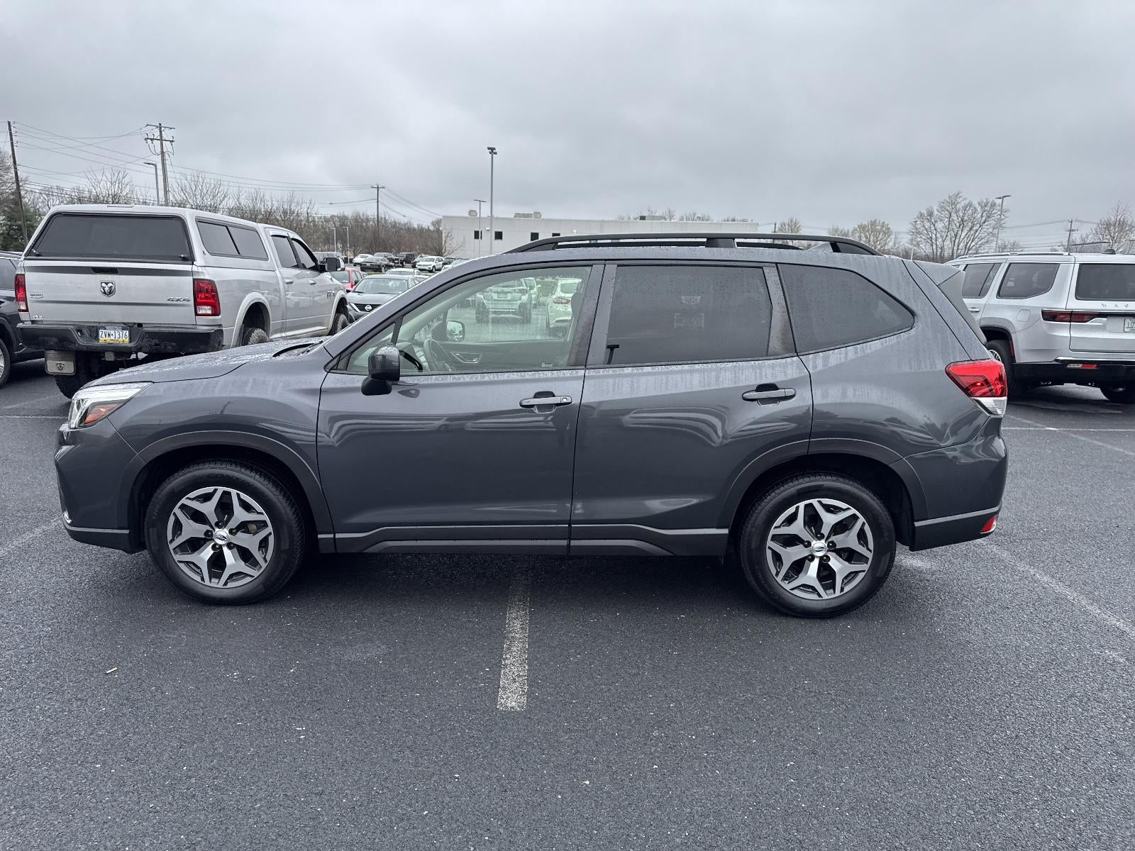 2020 Subaru Forester Premium CVT
