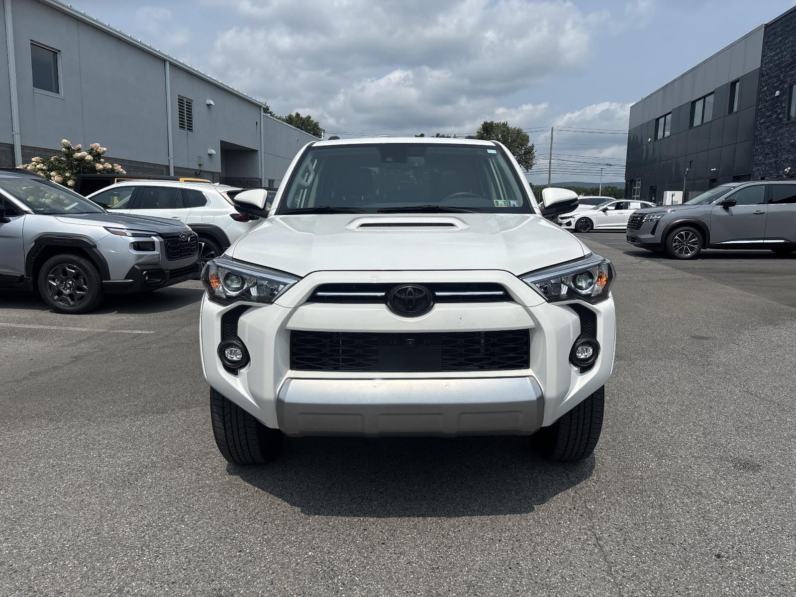 2024 Toyota 4Runner TRD Off Road Premium 4WD (Natl)