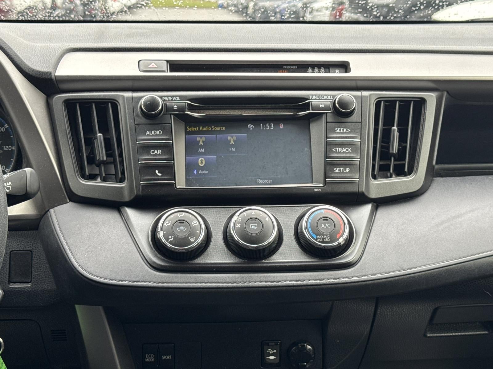 2018 Toyota RAV4 LE AWD (Natl)