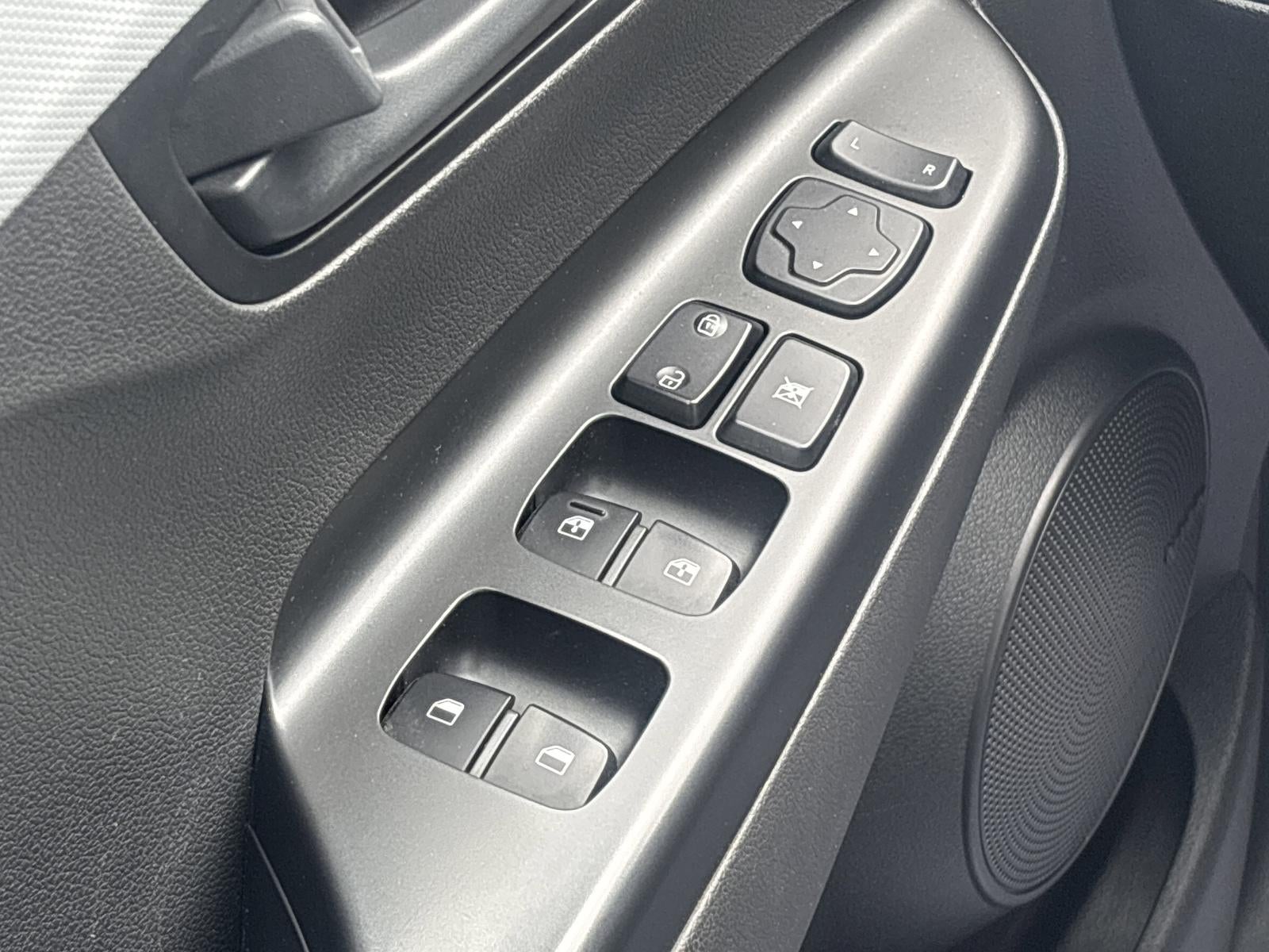 2021 Hyundai KONA SEL Plus Auto AWD