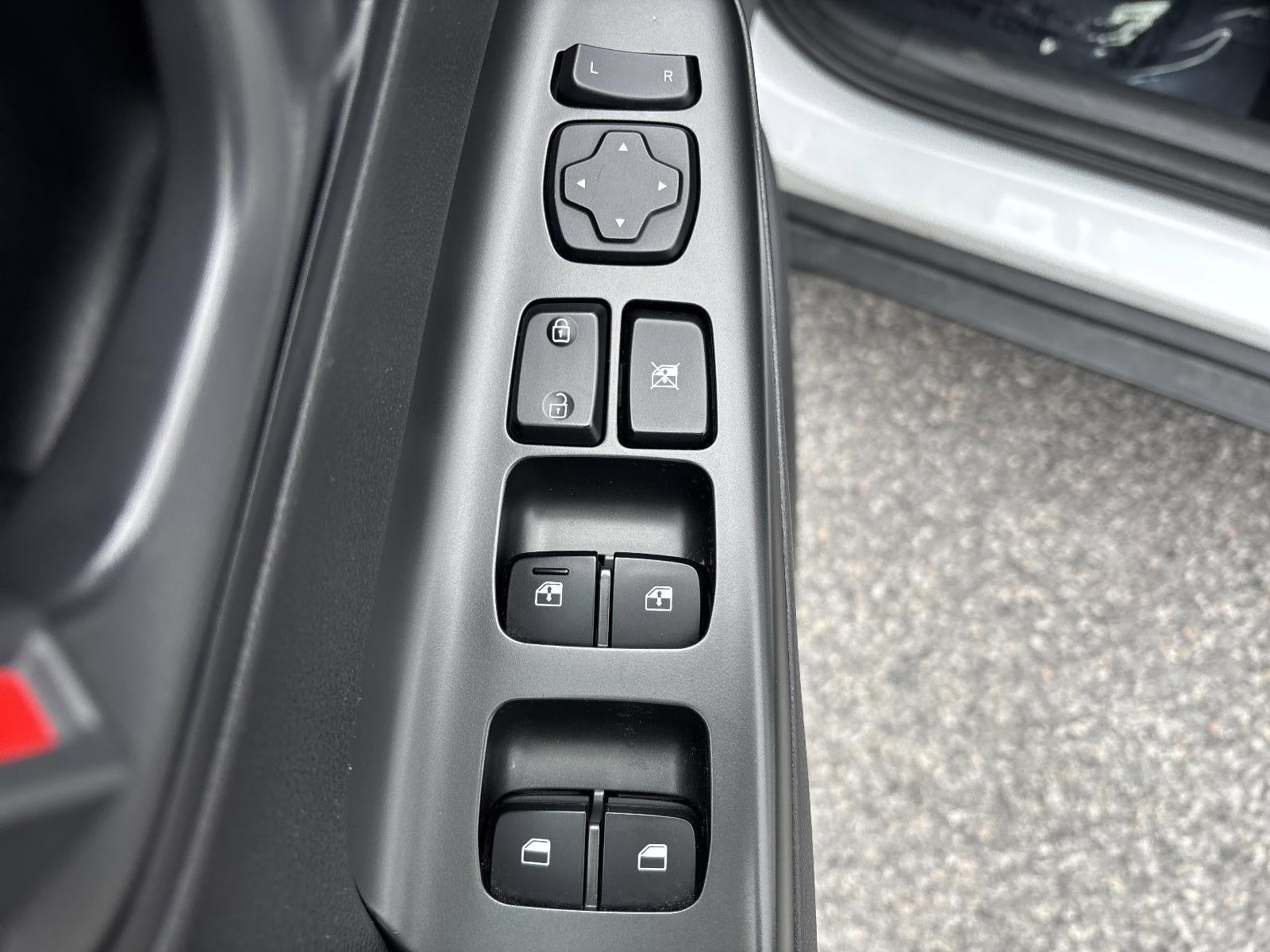 2023 Hyundai KONA SEL Auto AWD