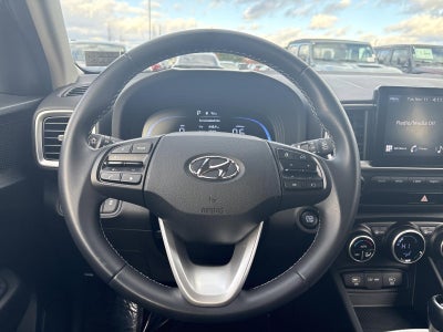 2024 Hyundai VENUE SEL IVT