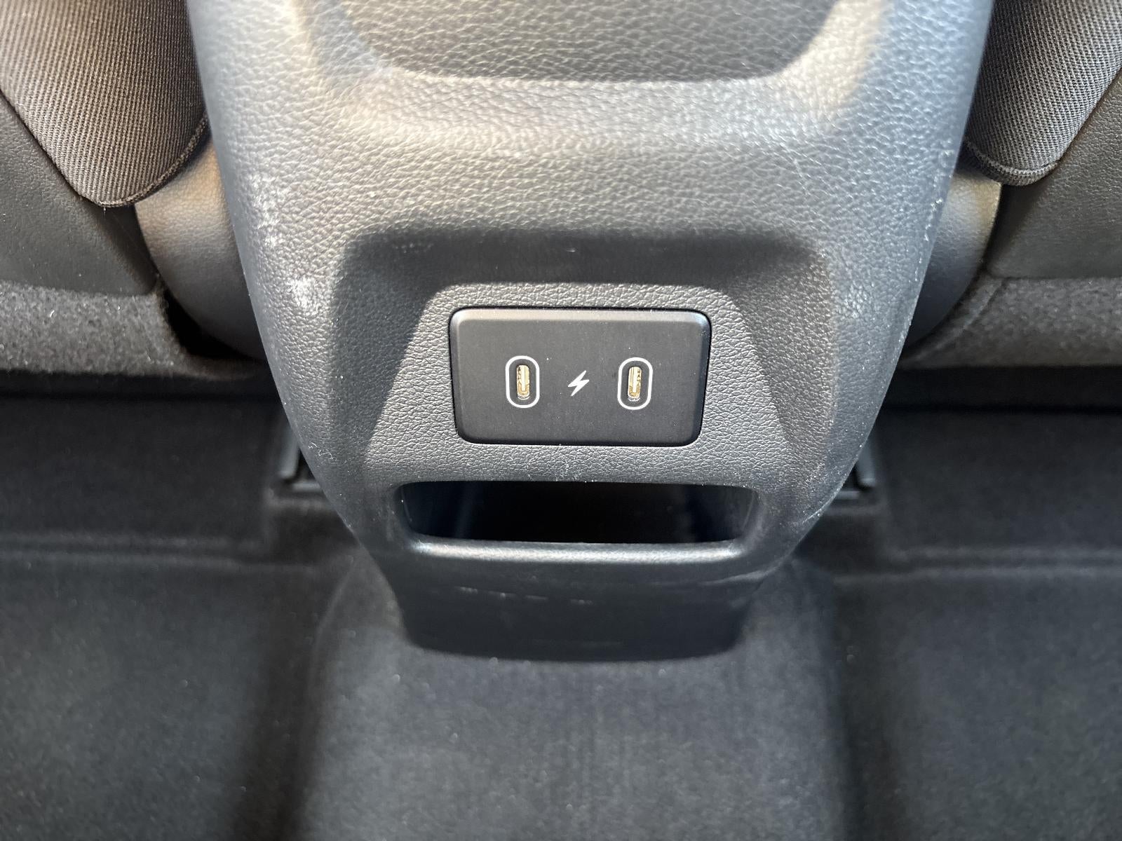 2025 Hyundai VENUE Limited IVT