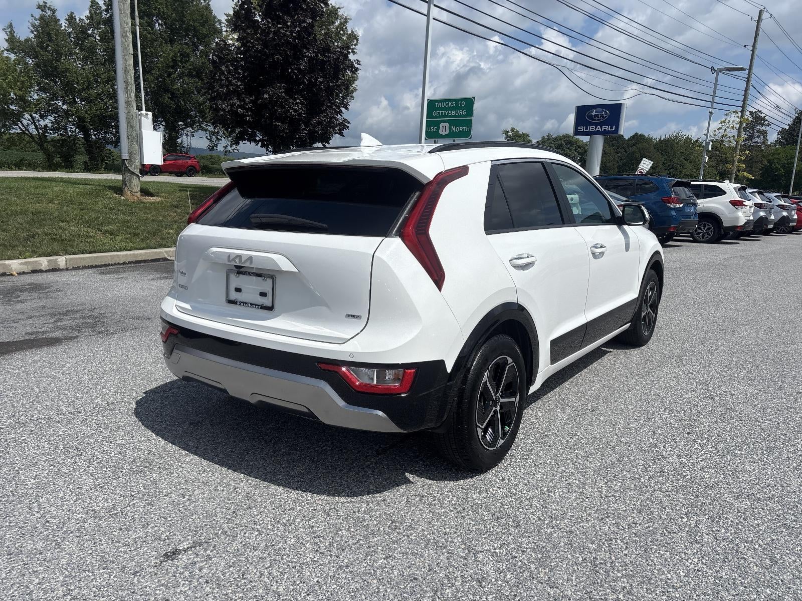 2025 Kia Niro SX FWD
