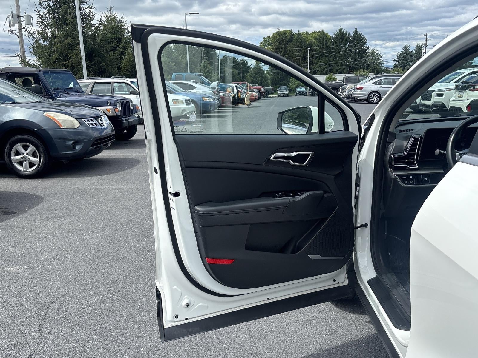 2025 Kia Sportage Hybrid EX AWD