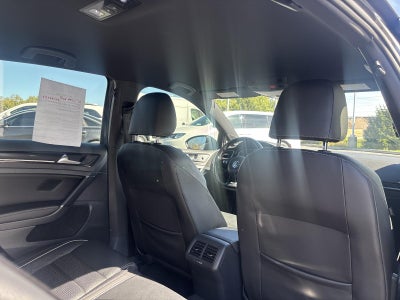 2018 Volkswagen Golf R 2.0T DSG w/DCC/Nav