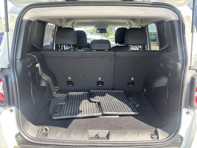 2023 Jeep Renegade Latitude 4x4