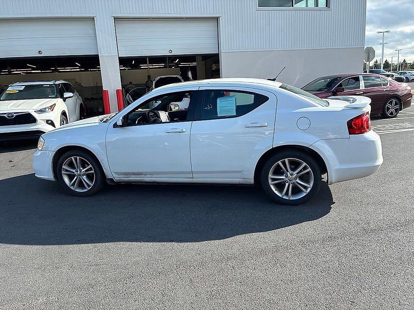 2012 Dodge Avenger 4dr Sdn SXT Plus