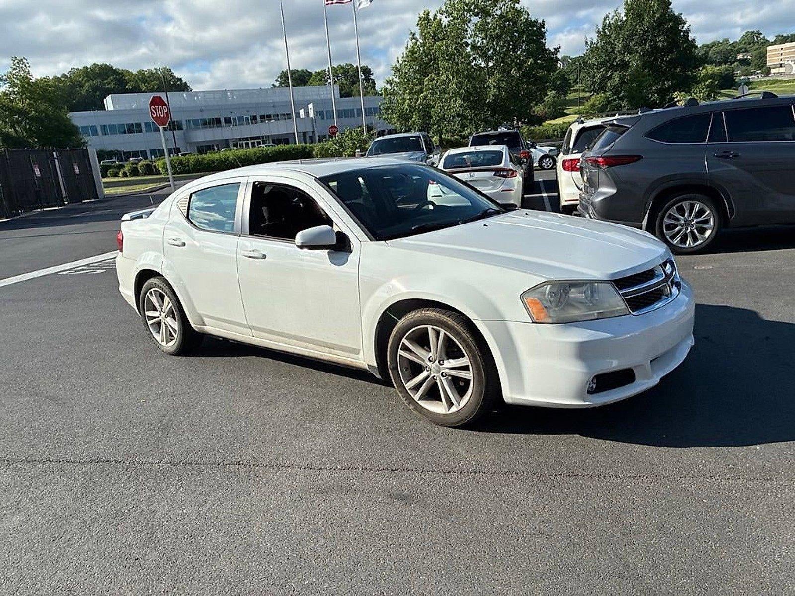 2012 Dodge Avenger 4dr Sdn SXT Plus