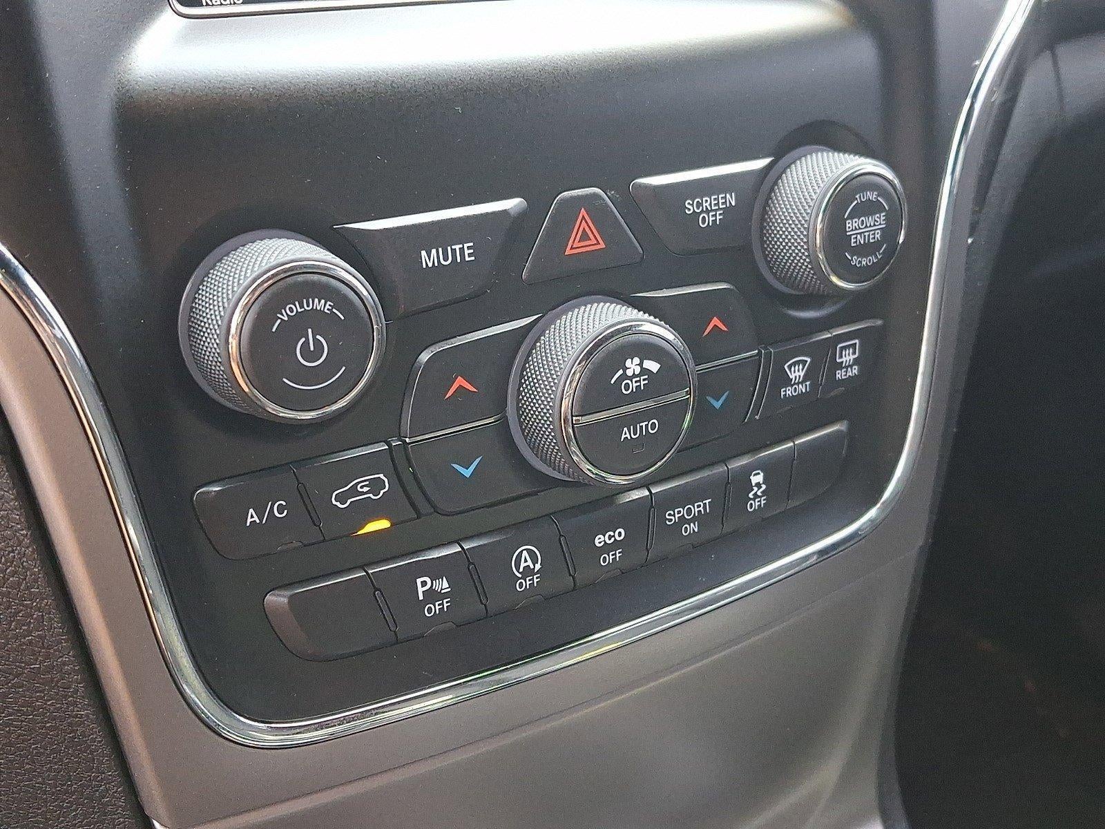 2020 Jeep Grand Cherokee Laredo E 4x4