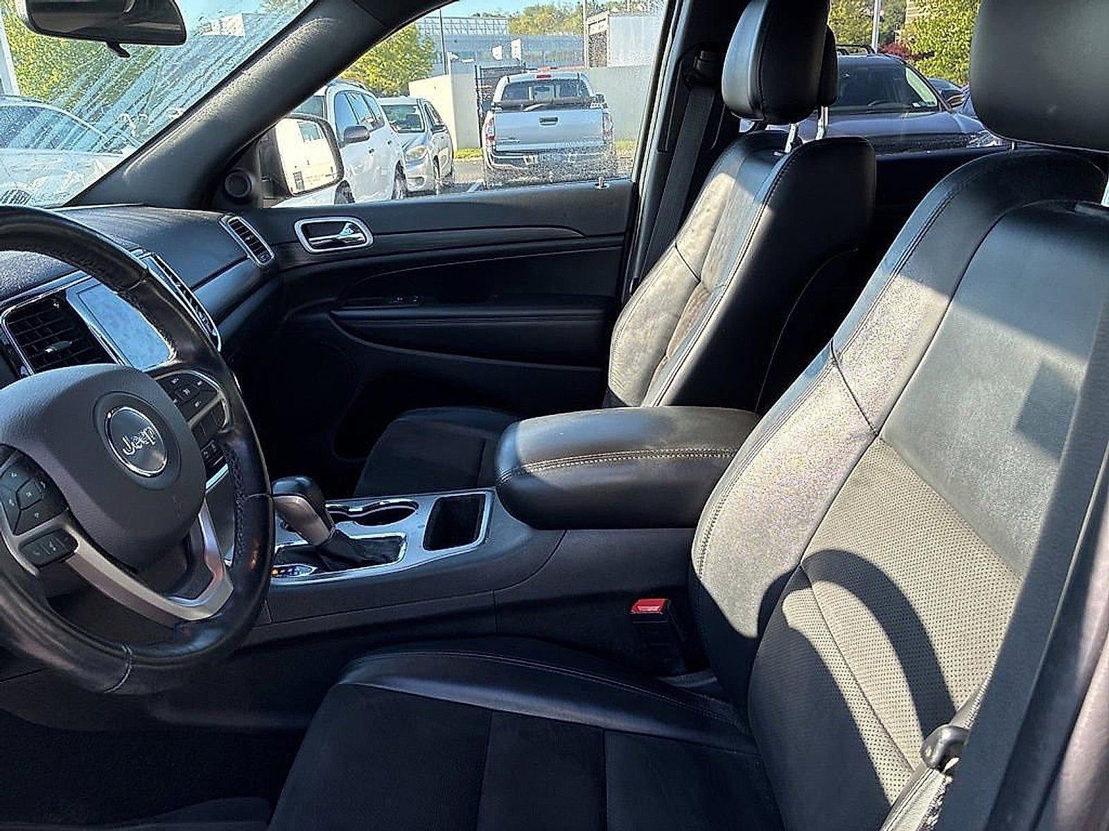 2021 Jeep Grand Cherokee Laredo X 4x4