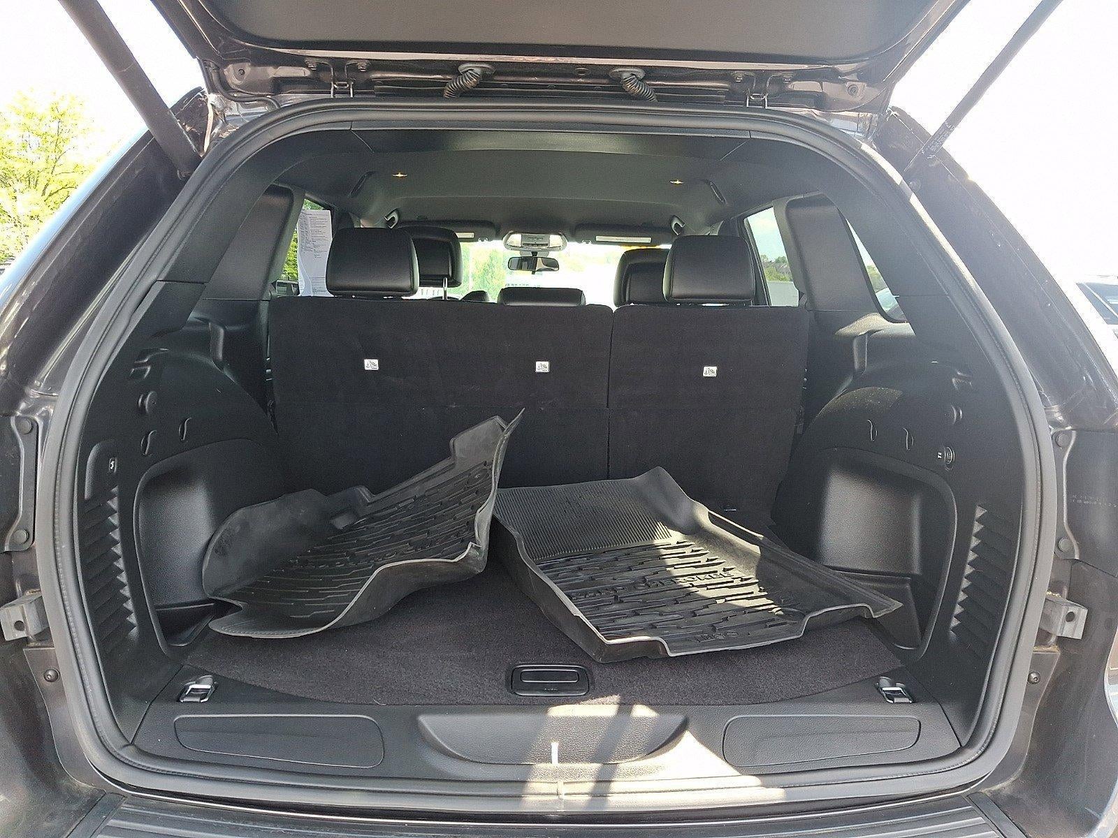 2021 Jeep Grand Cherokee Laredo X 4x4