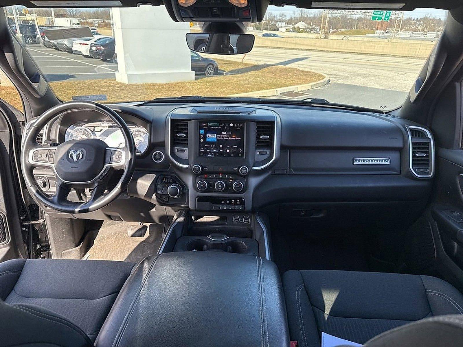 2022 RAM 1500 Big Horn 4x4 Crew Cab 5'7" Box