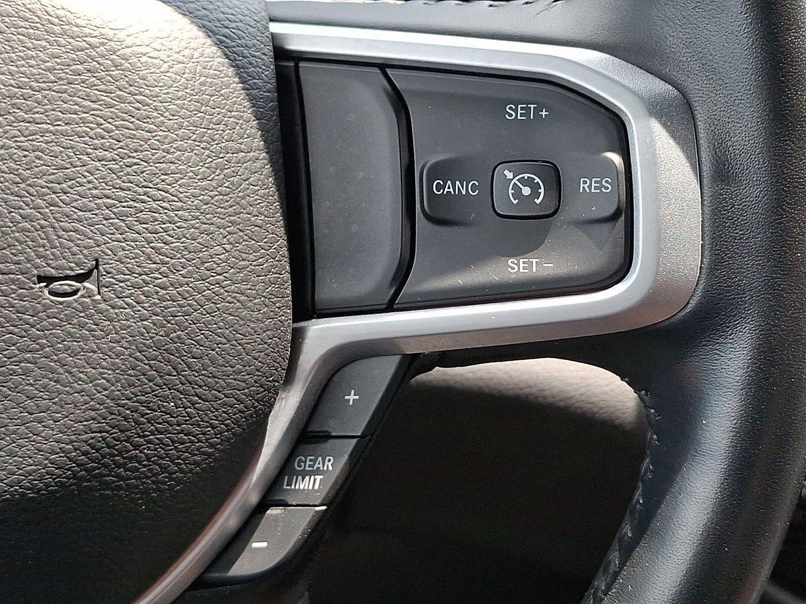 2022 RAM 1500 Big Horn 4x4 Crew Cab 5'7" Box