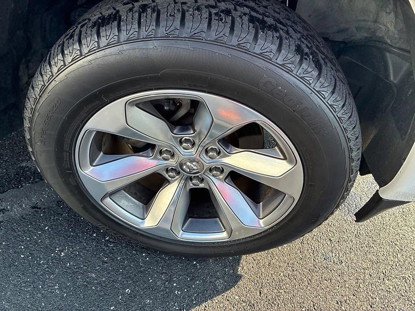 2020 RAM 1500 Limited 4x4 Crew Cab 5'7" Box