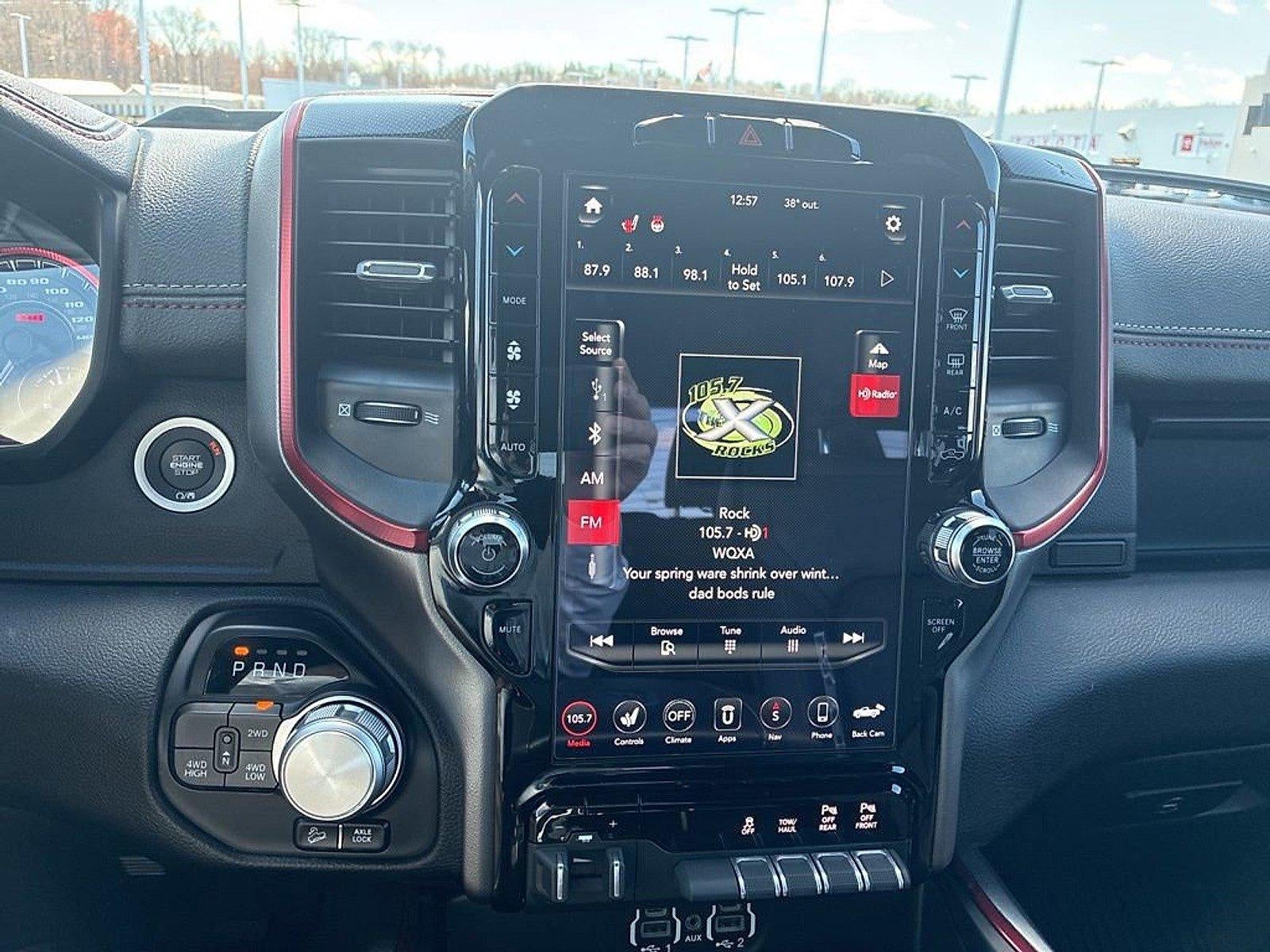 2020 RAM 1500 Rebel 4x4 Crew Cab 5'7" Box