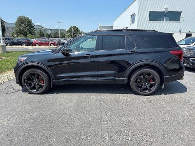 2022 Ford Explorer ST 4WD