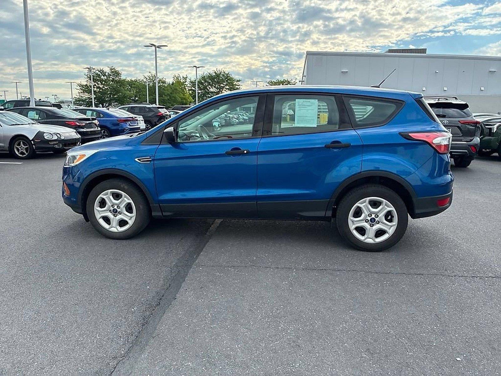 2017 Ford Escape S FWD