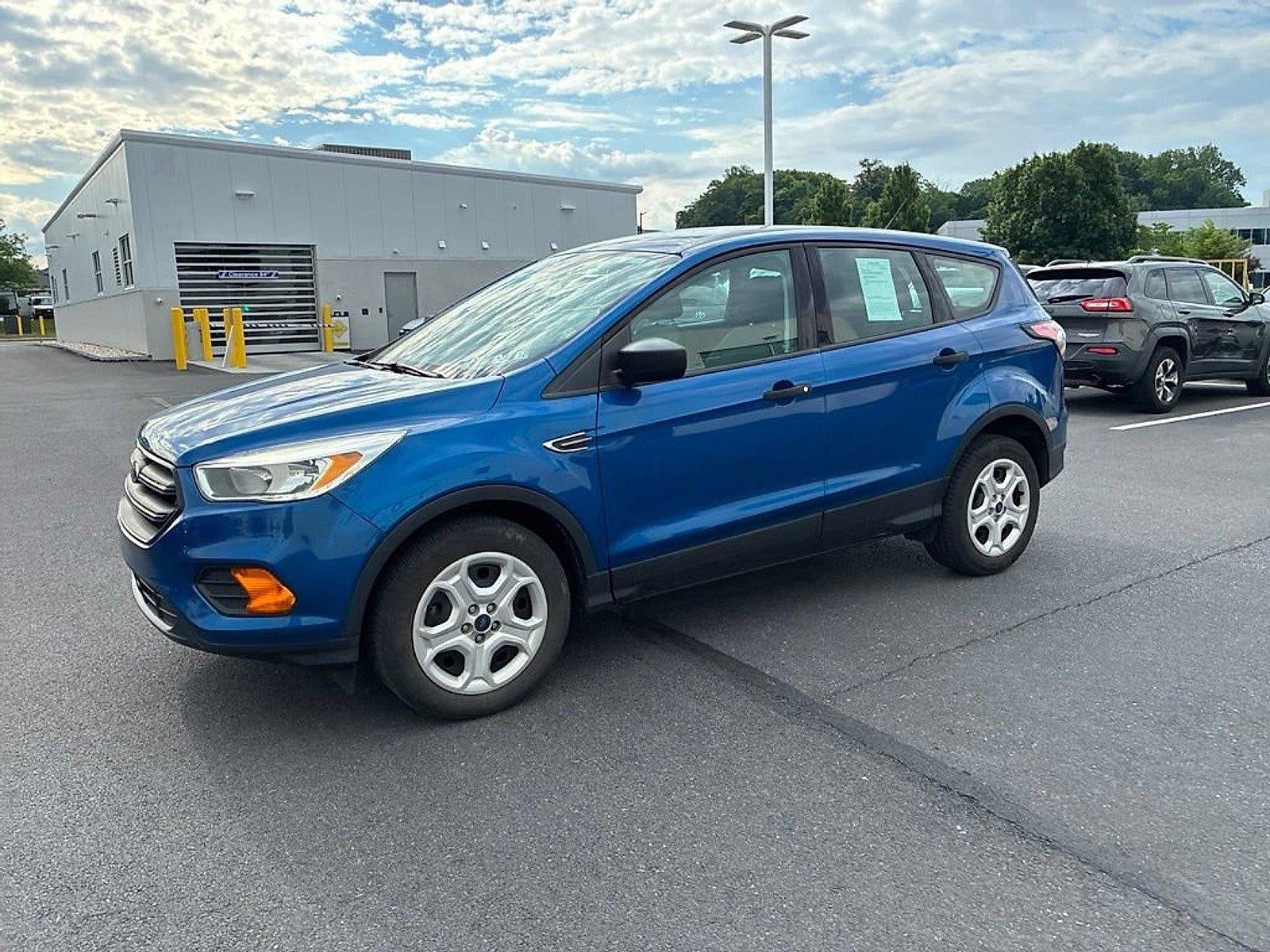 2017 Ford Escape S FWD